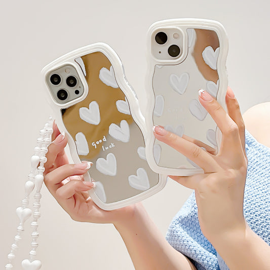 Coque miroir "Love" à bords ondulés